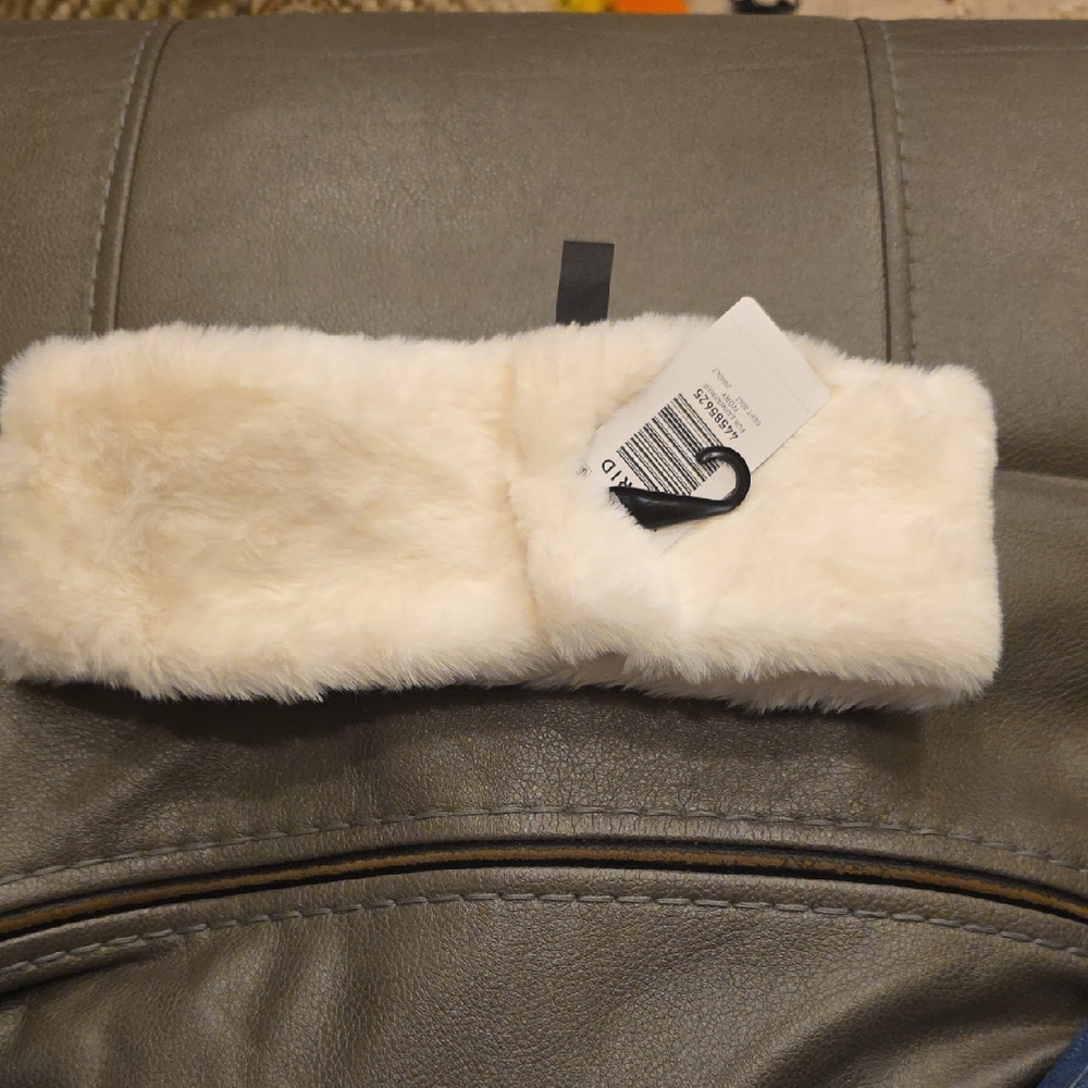 Torrid Soft Faux Fur Headband in Cream
